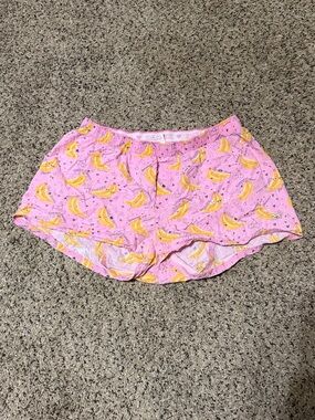 💖🍌vs pink pajama shorts